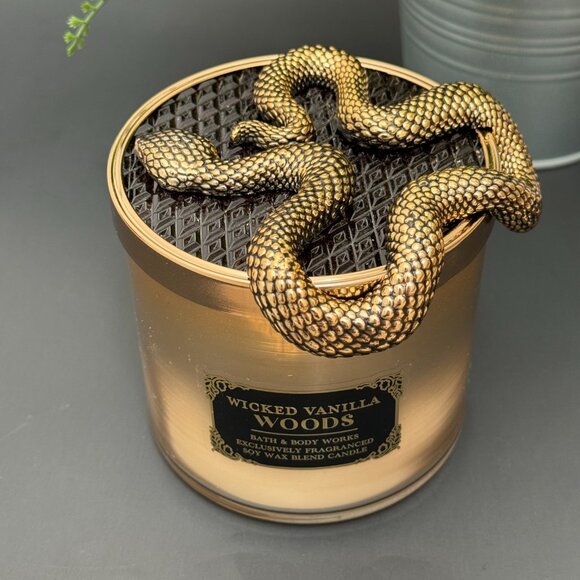 BBW Wicked Vanilla Woods Bath & Body Works 3 Wick Candle - Picture 5 of 13